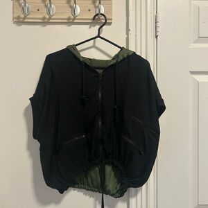 Baggy parachute vest